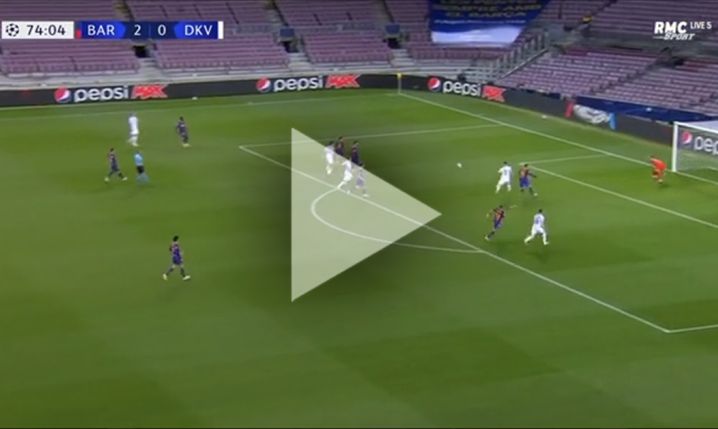 Dynamo Kijów strzela kontaktowego gola z Barceloną! 2-1 [VIDEO]